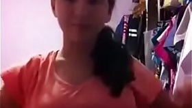 Desi indian girl neha showing big boobs in red bra whatsapp leaked video