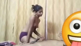 Indian beauty gives a passionate oral sex and then gets penetrated