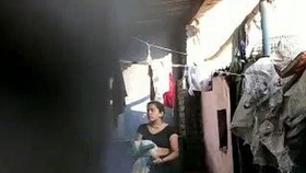 Indian neighbor's sister records herself bathing