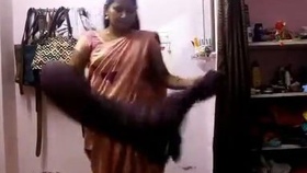 Indian wife changes her outfit