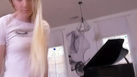 Blonde teen Niki Snow gives her dad a hot blowjob