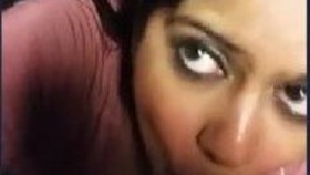 Indian girlfriend Suk in NRI porn video