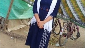Indian village beauty gets sexy
