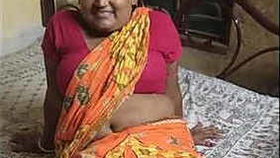 Village housewife from India sensually reveals her belly button