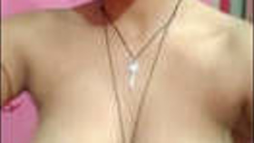 Indian girl records intimate video for her lover