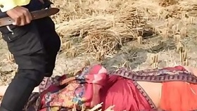Khet mein chudai ki Bhojpuri XXX video