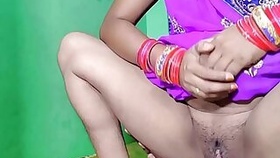 Auntie ki sucking pussy video clips