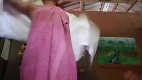 Indian aunty resist masturbating her pussy after she takes a shower