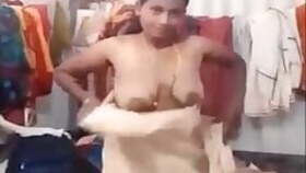 Tamil Wife Records Video on Hidden Camera