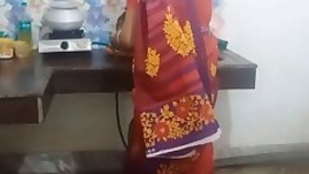 Desi Bengali Desi village Indian Bhabi cuisine Sex in a red sari