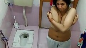 Indian amateur cousin filmed in the shower