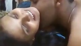 Bhabha tits sucking and kissing