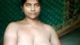 Desi Village Boady Shows Her Naked Body